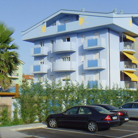 Residence Blumarine Giulianova Exteriér fotografie