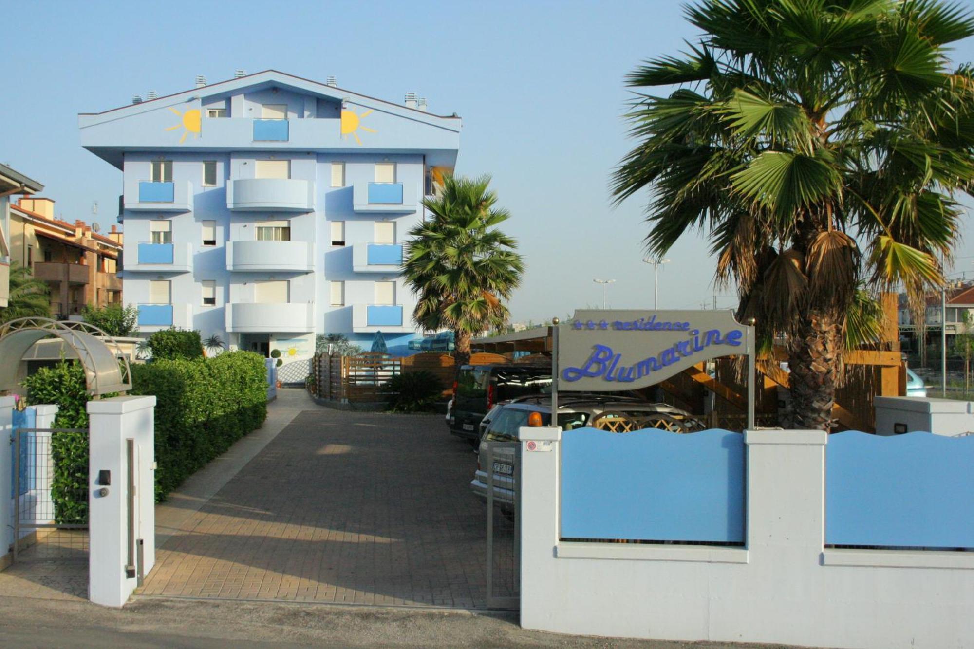 Residence Blumarine Giulianova Exteriér fotografie