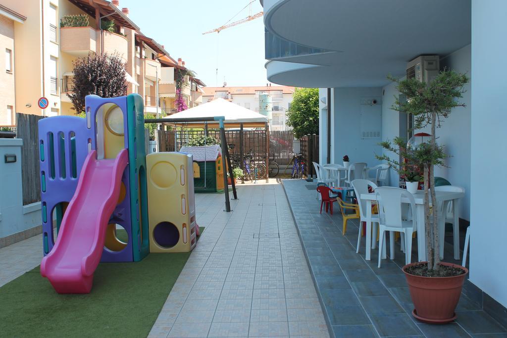 Residence Blumarine Giulianova Exteriér fotografie